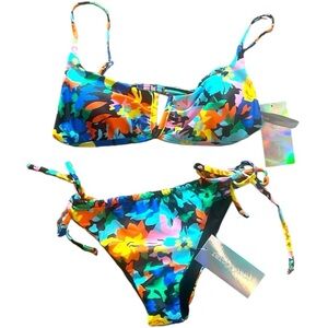 Refuge Swim Two-Piece Bikini Floral Size Small BRAND NEW